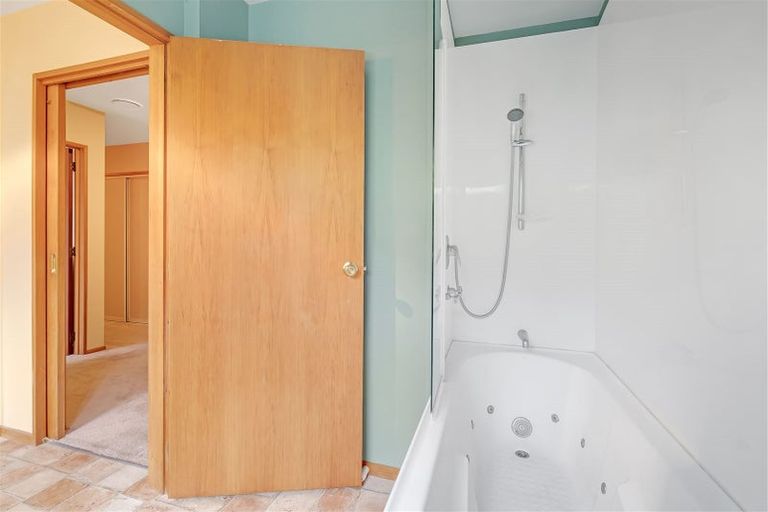 Photo of property in 12 Rempstone Drive, Halswell, Christchurch, 8025