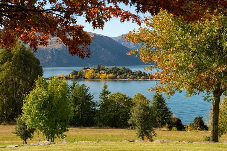 Photo of property in 280 Wanaka-mount Aspiring Road, Wanaka, 9382