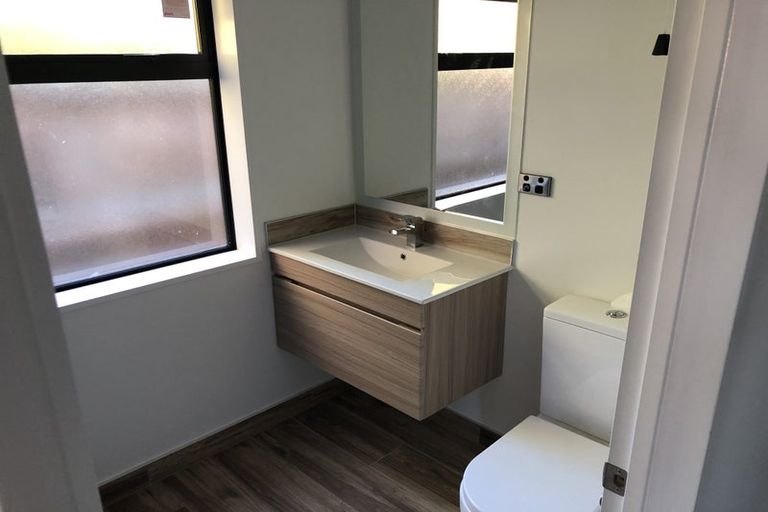 Photo of property in 17 Delph Street, Avonhead, Christchurch, 8042