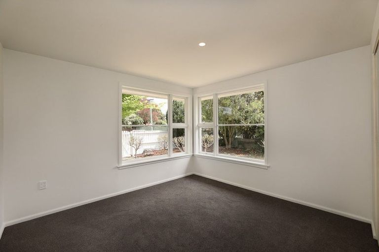 Photo of property in 2 Anstorer Street, Bryndwr, Christchurch, 8053