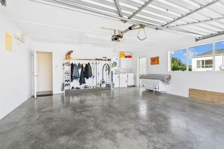 Photo of property in 19 Ridgeway Drive, Greymouth, 7805