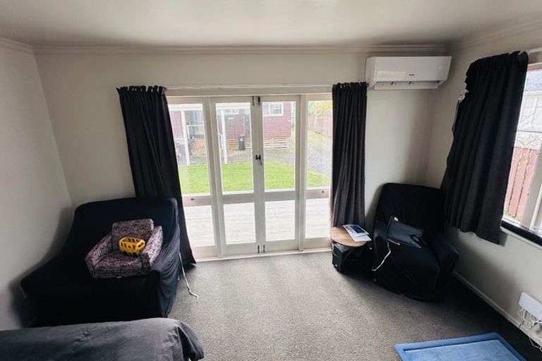 Photo of property in 10 Cuba Street, Marton, 4710