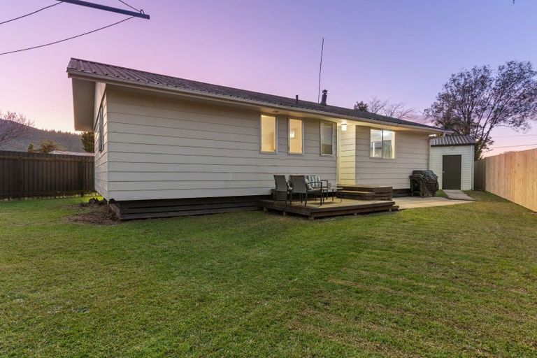 Photo of property in 47a Kawaha Point Road, Fairy Springs, Rotorua, 3015