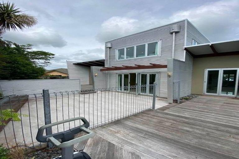 Photo of property in 56 Saint James Drive, Huntington, Hamilton, 3210