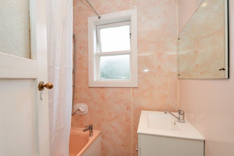 Photo of property in 35 Miller Street, Georgetown, Invercargill, 9812