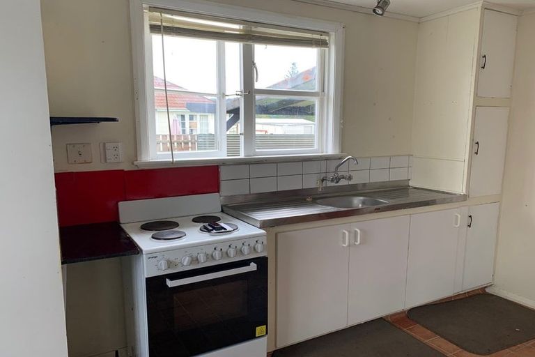 Photo of property in 2 Plaskett Street, Reefton, 7830