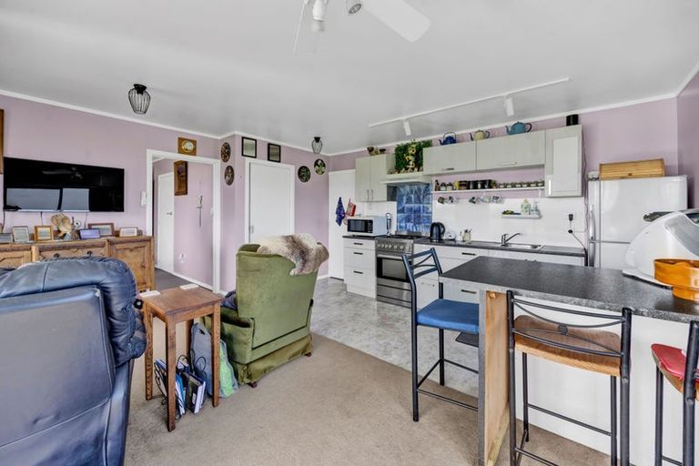 Photo of property in 239 Whakamara Road, Manutahi, Hawera, 4672