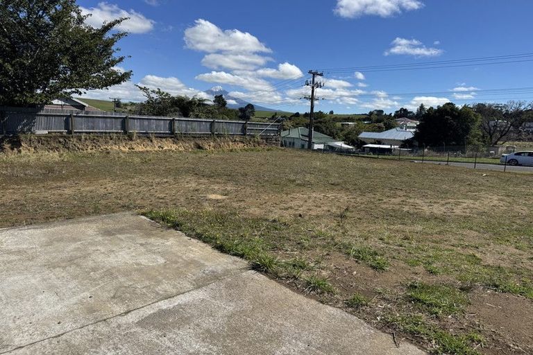 Photo of property in 16b Masefield Street, Cockle Bay, Auckland, 2014