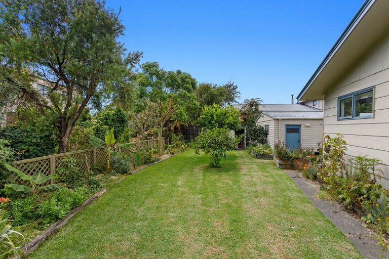 Photo of property in 10 Bluett Road, Ohope, 3121