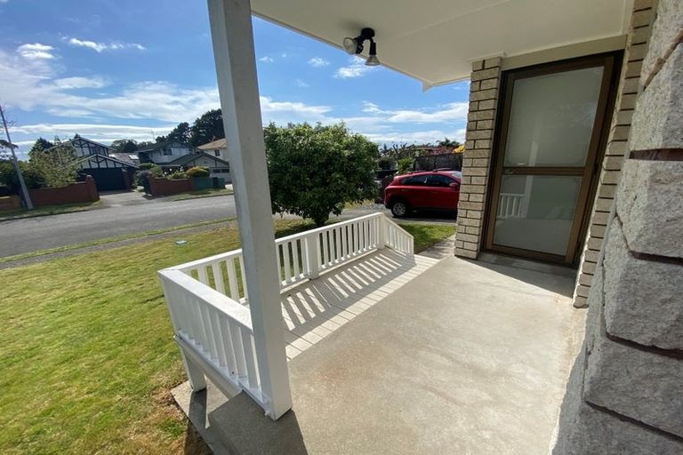 Photo of property in 10 Berwick Place, Mount Maunganui, 3116