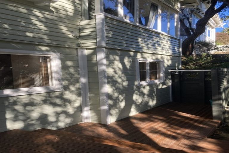 Photo of property in 63 Severn Street, Island Bay, Wellington, 6023