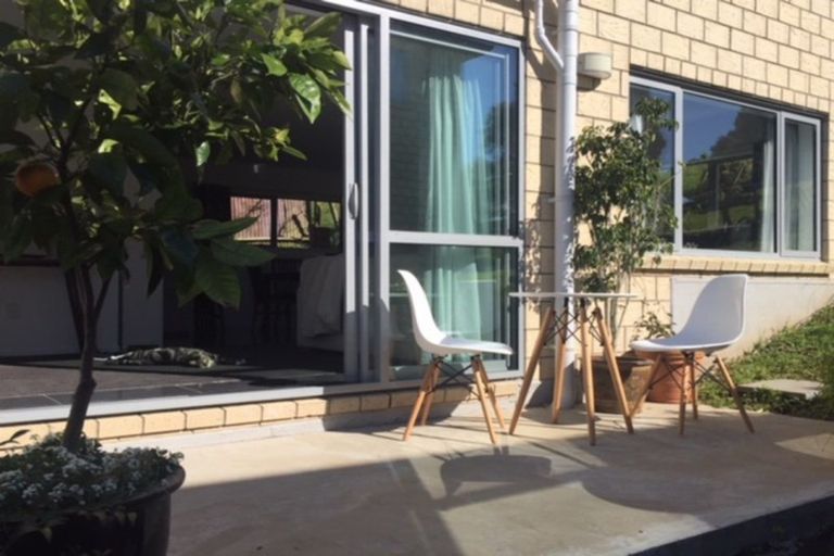 Photo of property in 44d Mountain Road, Mangere Bridge, Auckland, 2022