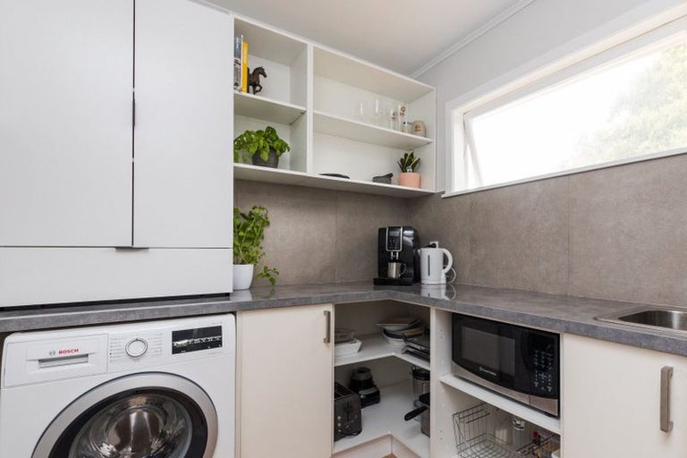 Photo of property in 186 Milson Line, Milson, Palmerston North, 4414