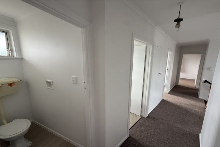 Photo of property in 2 Stanley Road, Glenfield, Auckland, 0629