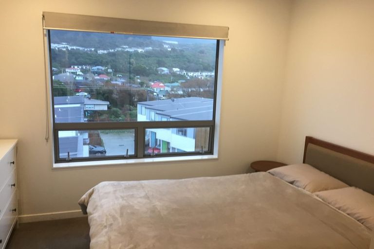 Photo of property in 7u3 Handyside Street, Tawa, Wellington, 5028