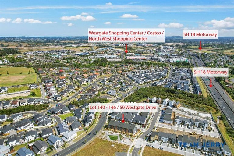 Photo of property in 1 Heketara Way, Massey, 0614