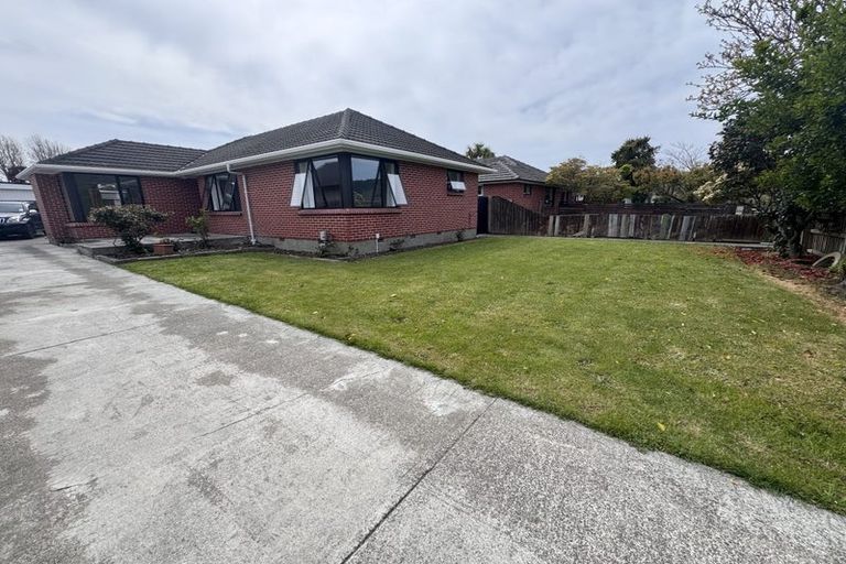 Photo of property in 34 Hurunui Street, Cracroft, Christchurch, 8025