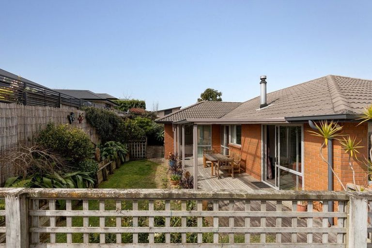 Photo of property in 5 Olive Close, Omokoroa, 3114