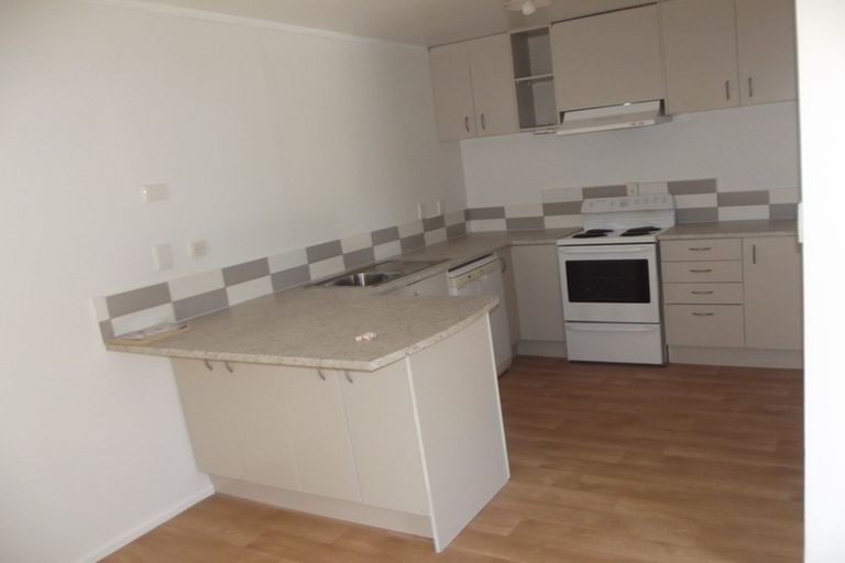 Photo of property in 81 Hazlewood Avenue, Karori, Wellington, 6012