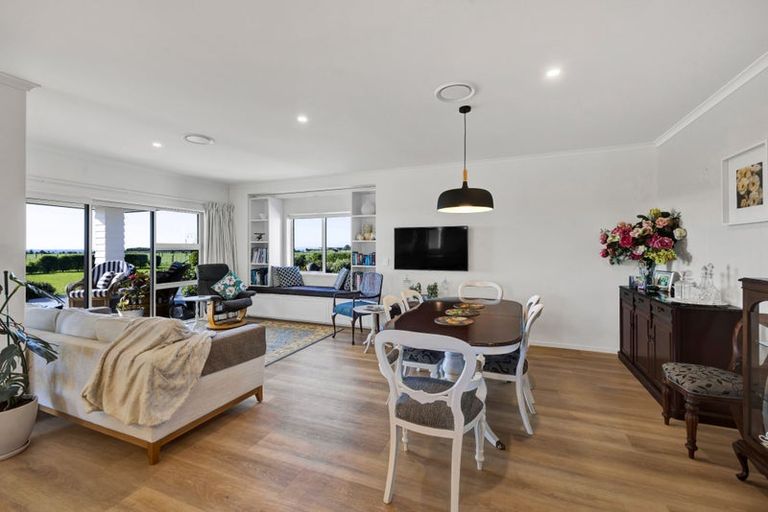 Photo of property in 60 Turangi Road, Motunui, Waitara, 4383