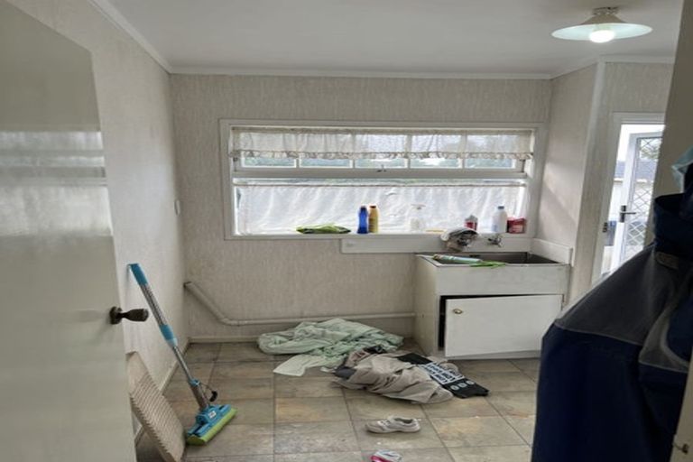 Photo of property in 365 Pakuranga Road, Pakuranga Heights, Auckland, 2010