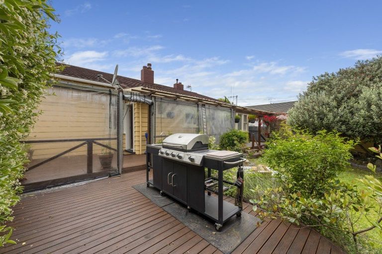 Photo of property in 15 Rainforth Street, Roslyn, Palmerston North, 4414