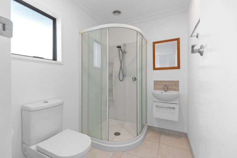 Photo of property in 8 Aylesbury Terrace, Otumoetai, Tauranga, 3110