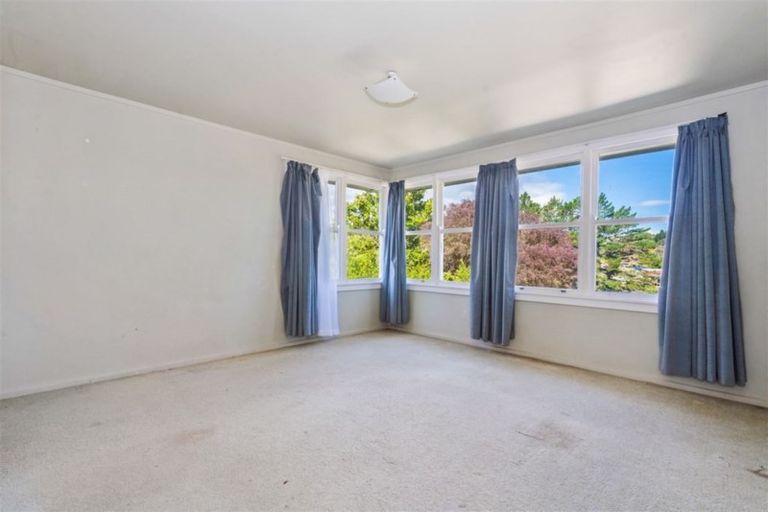 Photo of property in 37 Ogle Crescent, Te Kamo, Whangarei, 0112