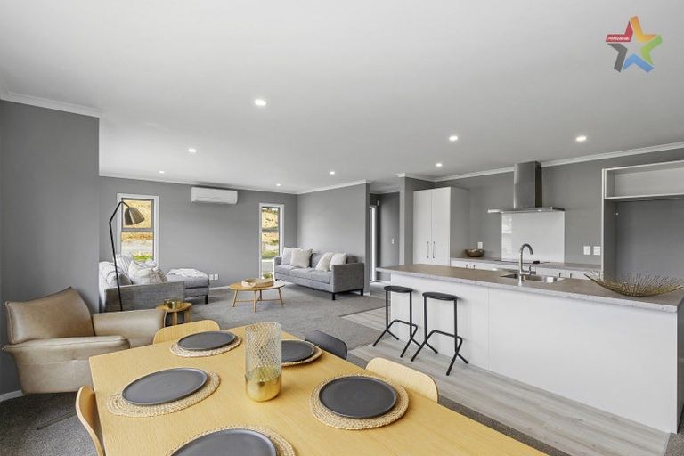 Photo of property in 4 Mohua Way, Kelson, Lower Hutt, 5010