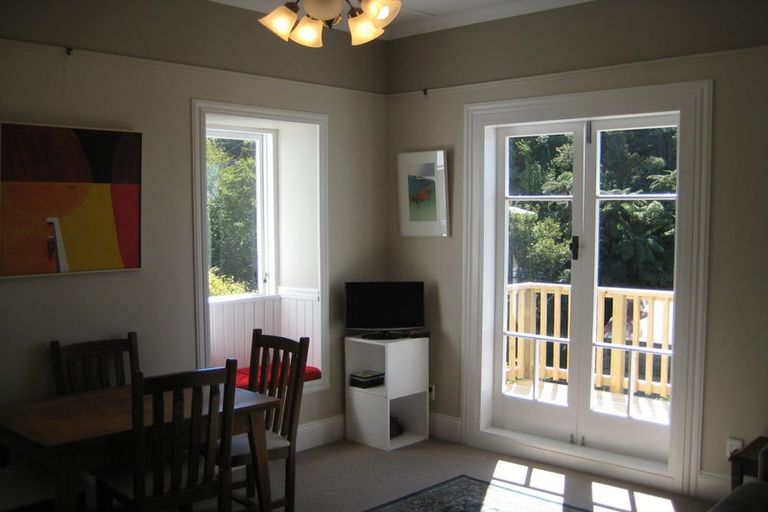 Photo of property in 26 Northland Road, Northland, Wellington, 6012