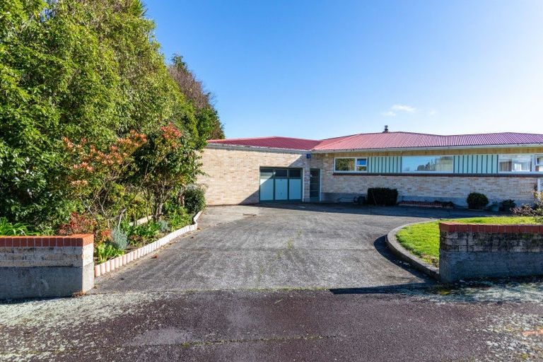 Photo of property in 18 Richardson Street, Woodville, 4920