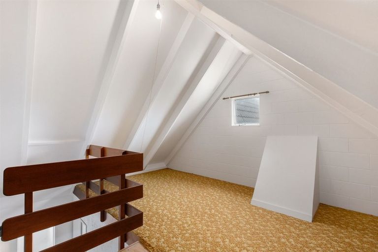 Photo of property in 9/31 Mana Avenue, Titahi Bay, Porirua, 5022