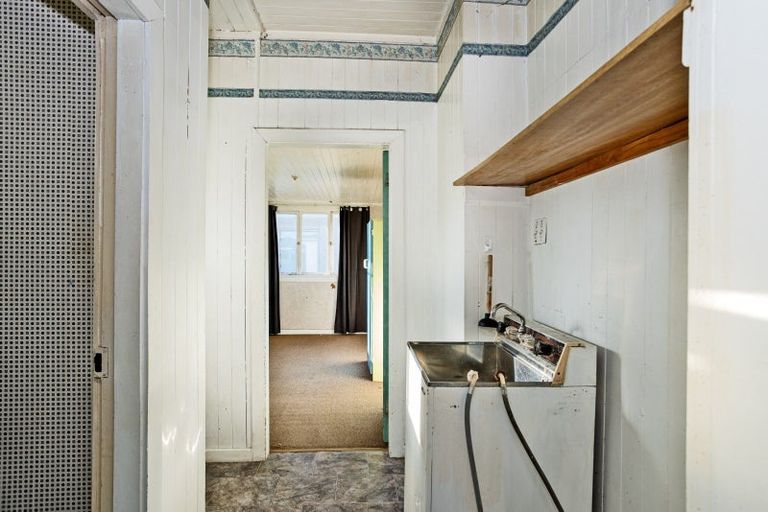 Photo of property in 40 Lowe Street, Avenal, Invercargill, 9810