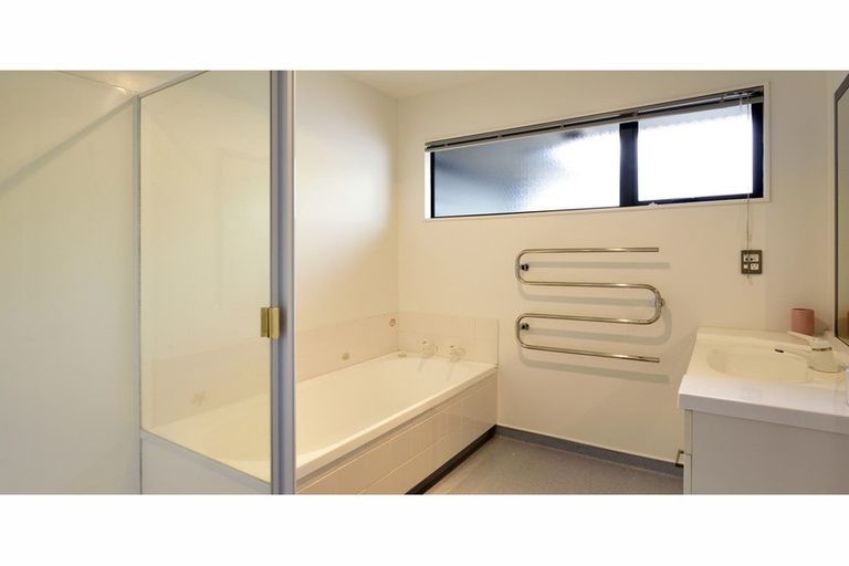 Photo of property in 18 Heritage Crescent, Richmond, 7020