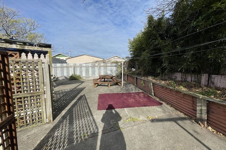 Photo of property in 56 Durie Street, Durie Hill, Wanganui, 4500