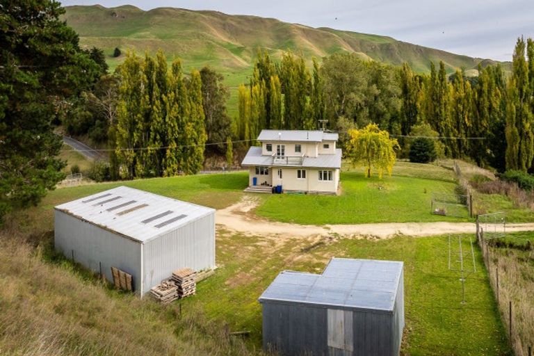 Photo of property in 1199 Middle Road, Poukawa, Hastings, 4178