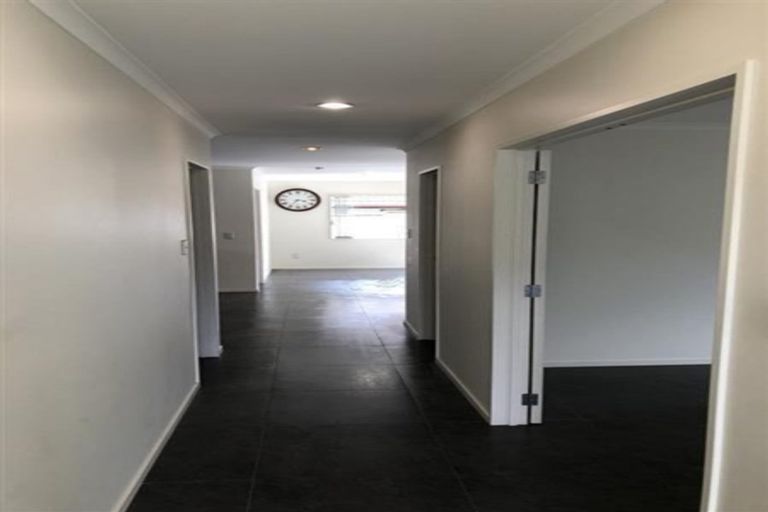 Photo of property in 8 Mandival Avenue, Flat Bush, Auckland, 2019