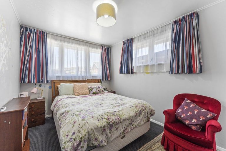 Photo of property in 15f1-a Lane Street, Wallaceville, Upper Hutt, 5018