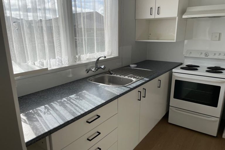 Photo of property in 3/6 Hay Street, Ebdentown, Upper Hutt, 5018