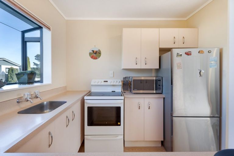 Photo of property in 37a Woodridge Drive, Woodridge, Wellington, 6037