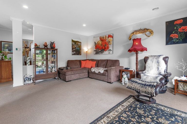 Photo of property in 5 Kirtle Close, Pyes Pa, Tauranga, 3112