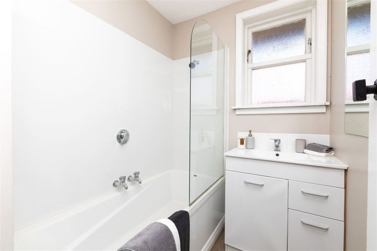 Photo of property in 21 Skipton Street, Mairehau, Christchurch, 8013