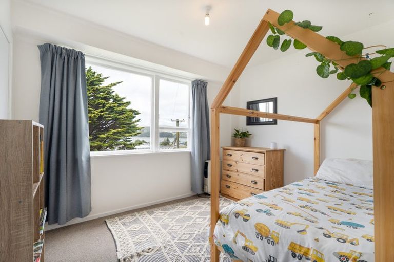 Photo of property in 11 Arene Grove, Titahi Bay, Porirua, 5022