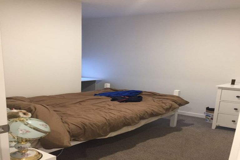 Photo of property in 7u3 Handyside Street, Tawa, Wellington, 5028
