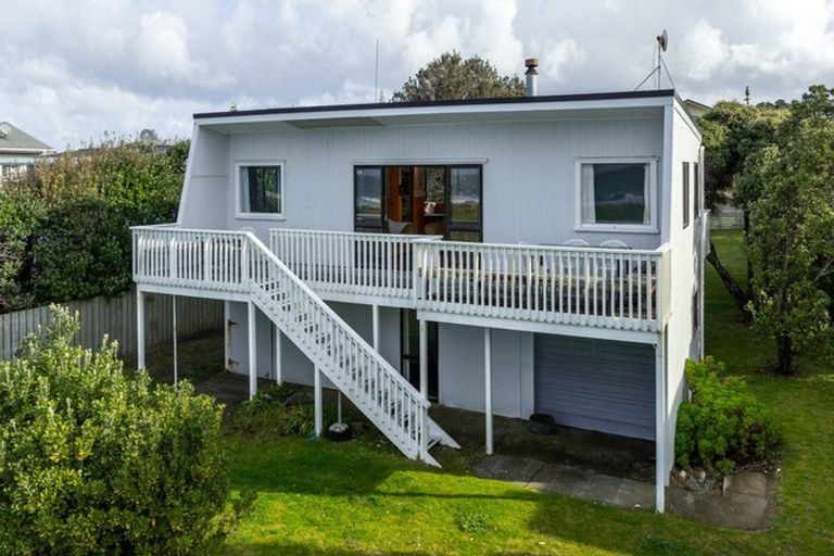 Photo of property in 112 Bway Road, Waihi Beach, 3611
