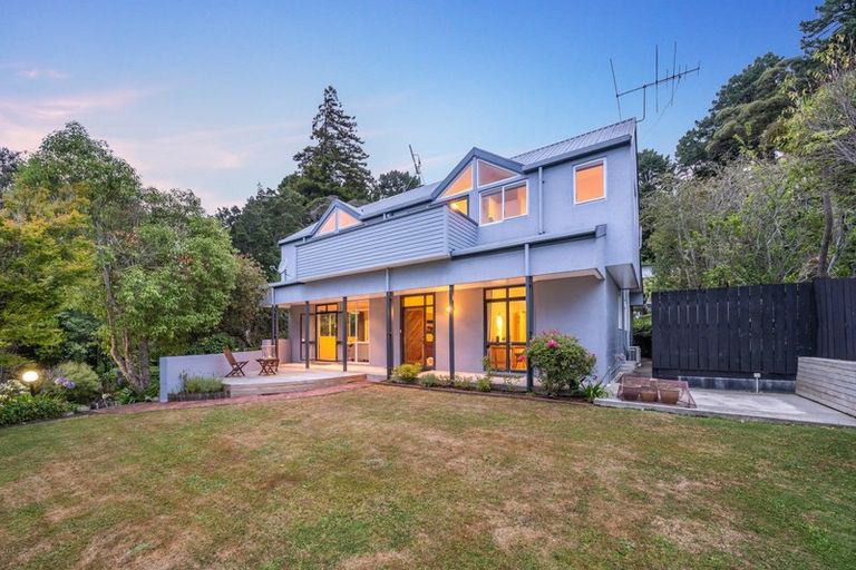 Photo of property in 22a Chatsworth Road, Silverstream, Upper Hutt, 5019