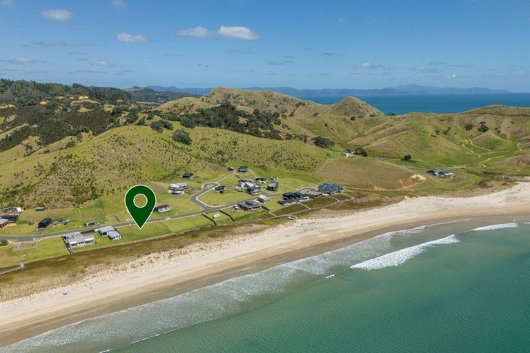 Photo of property in 68 Skippers Road, Opito Bay, Whitianga, 3592