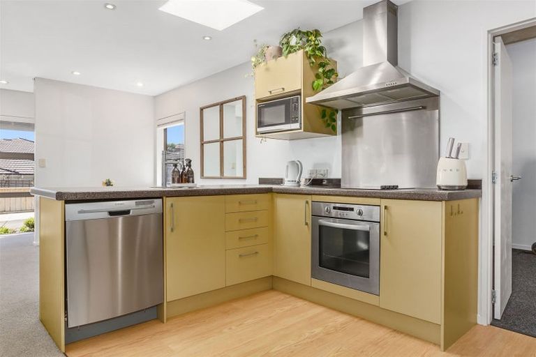 Photo of property in 15a The Pier, Whitby, Porirua, 5024