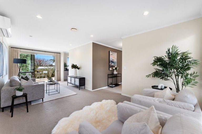 Photo of property in 73 Sunnybrae Road, Hillcrest, Auckland, 0627