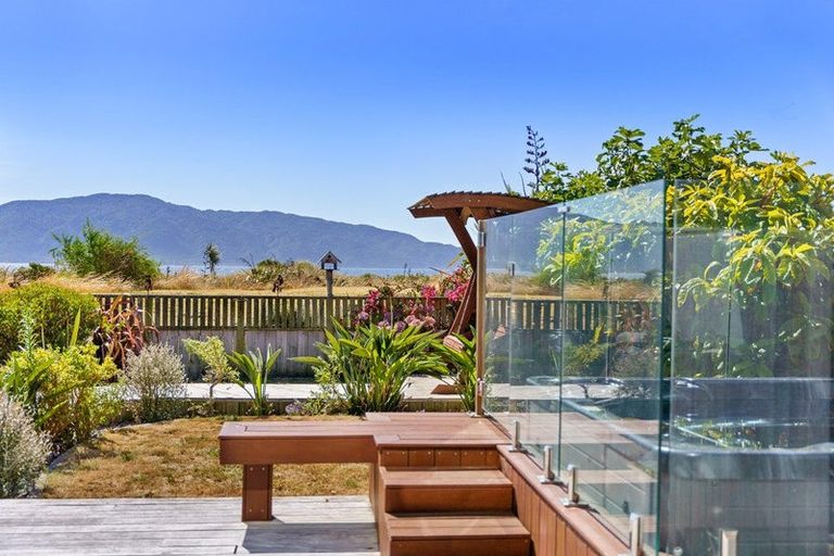 Photo of property in 131 Manly Street, Paraparaumu Beach, Paraparaumu, 5032